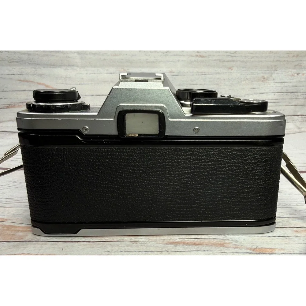 Olympus OM10 35mm Film SLR Camera with F.Zuiko 50mm f1.8 Auto-S Lens Tested